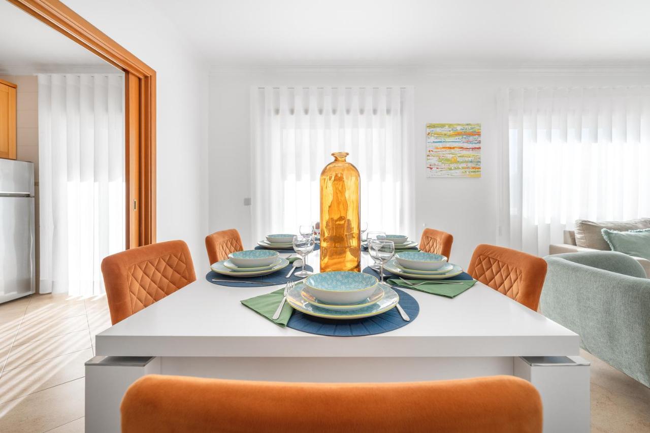 Ocean Getaway - Private Parking And Sea View Apartment นาซาเร ภายนอก รูปภาพ