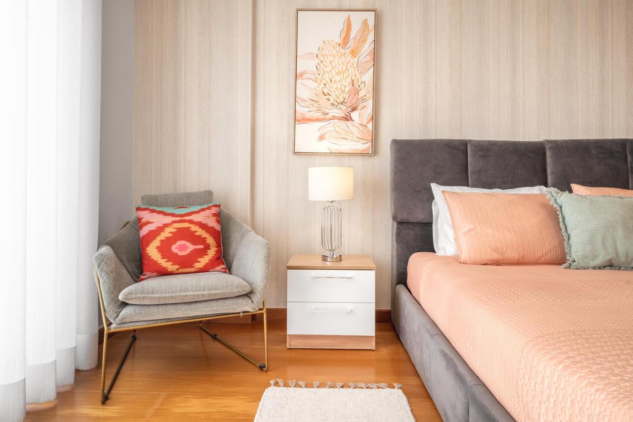 Ocean Getaway - Private Parking And Sea View Apartment นาซาเร ภายนอก รูปภาพ